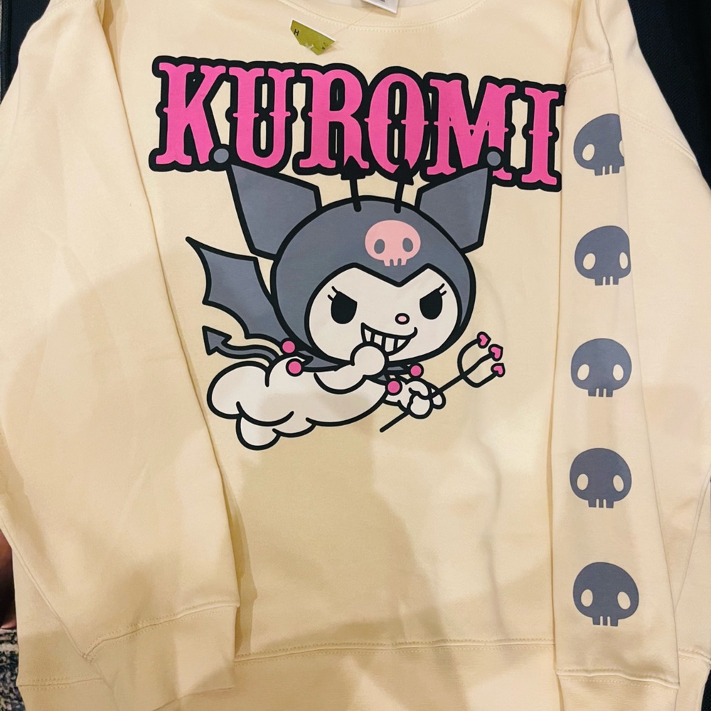 COPY - SANRIO Kuromi Sweatshirt NWT sz S/M